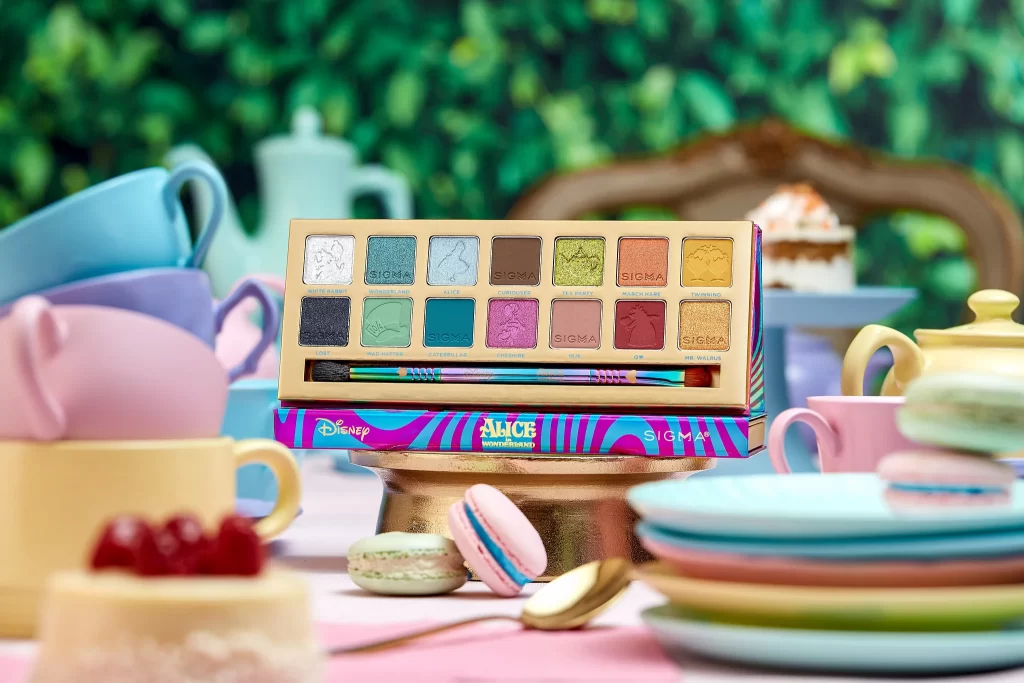 Sigma Beauty x Disney Alice in Wonderland Palette Ombretti