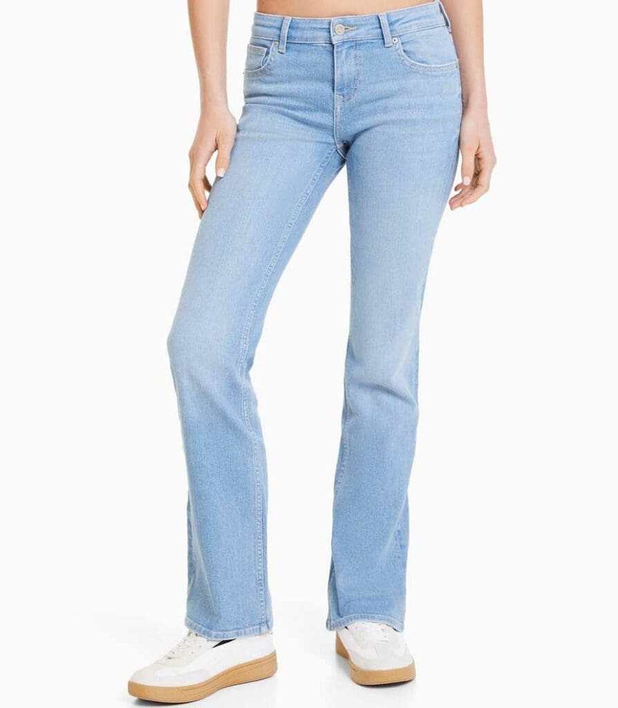 Berska Jeans low waist bootcut - prezzo 29,99 €