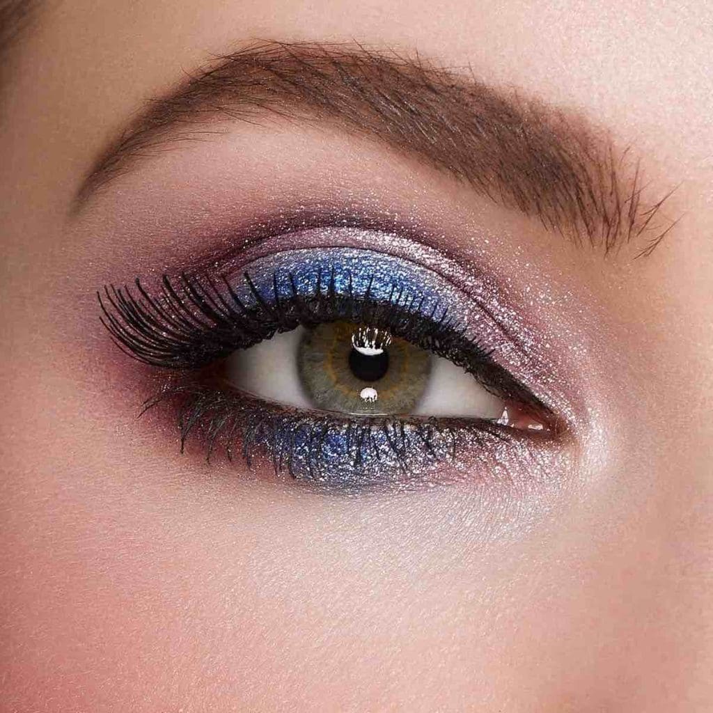 makeup blu glitterato