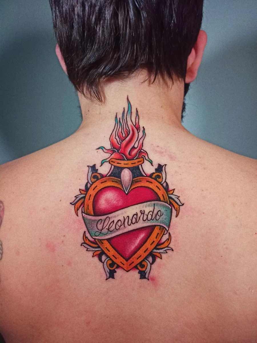 Tatuaggio cuore sacro