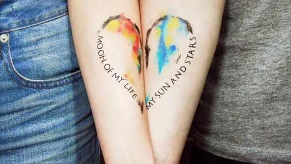 tatuaggio cuore coppia