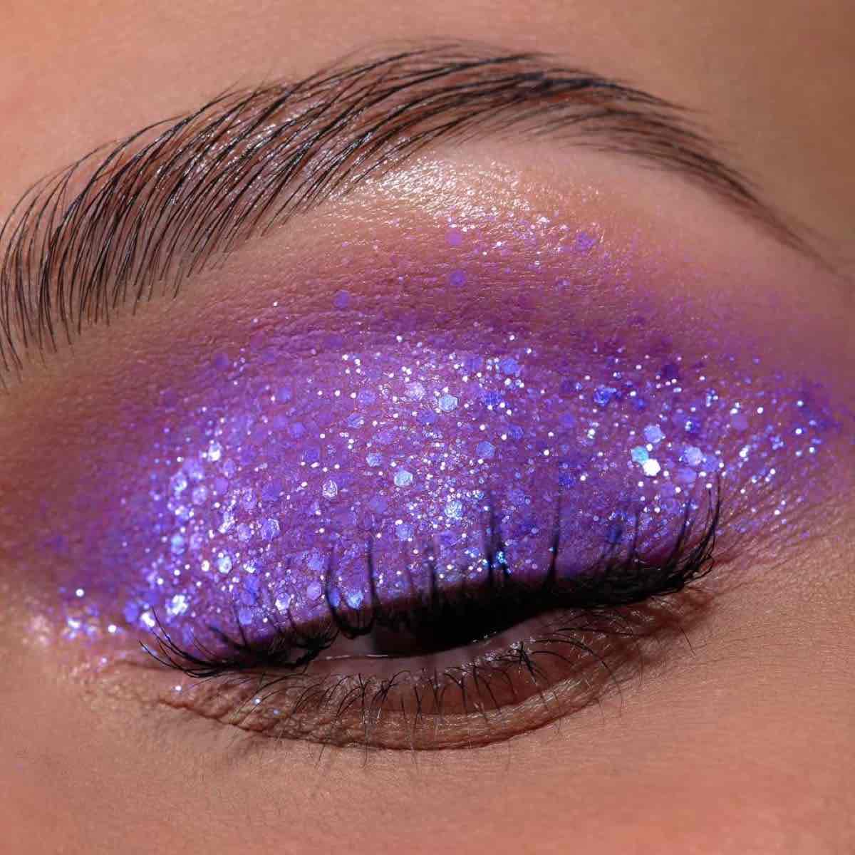 Make up occhi viola glitter nabla