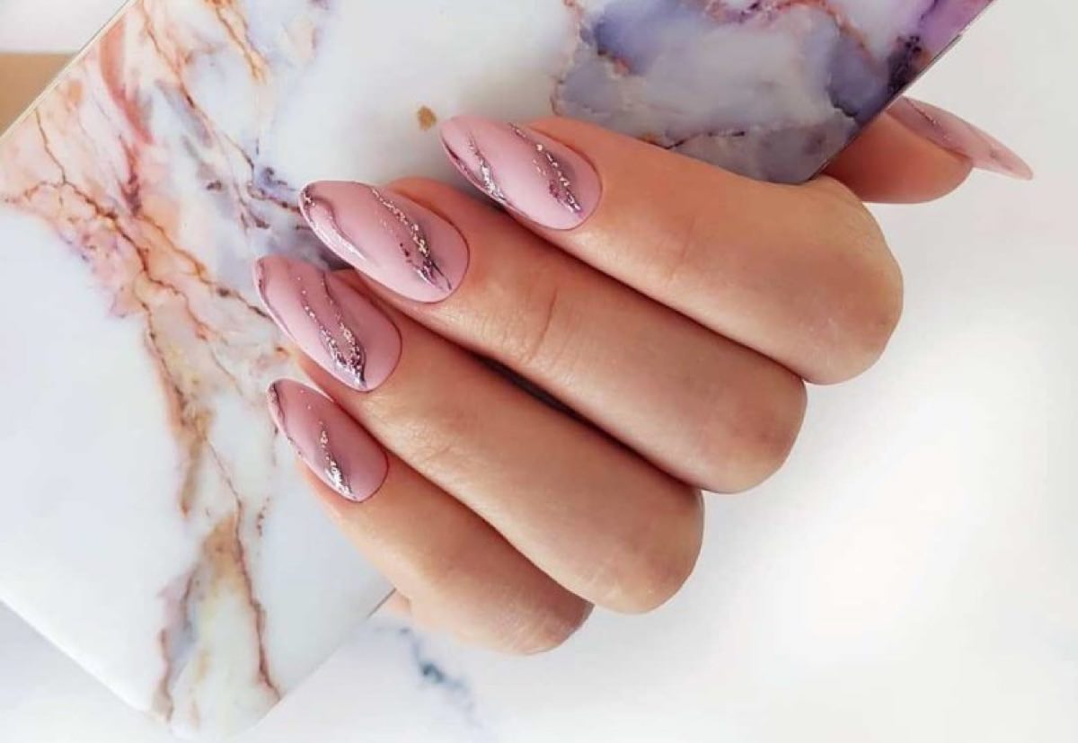 marble elegant nails